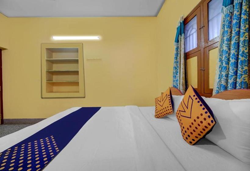 فندق Vaccinated Staff  Spot On 76801 Rks Residency
