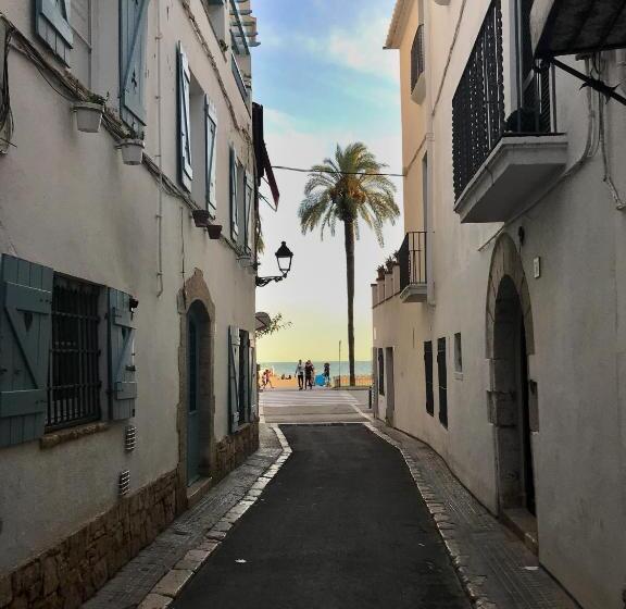 بنسيون Cal Mestre Casa Rural