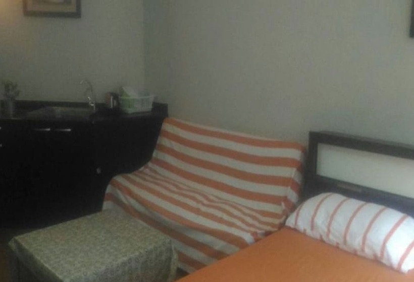 پانسیون Room In Bb   Dmk Don Mueang Airport Guest House