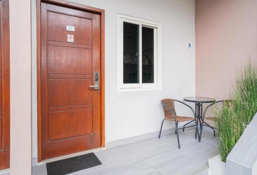 Urbanview Hotel Bubusini Batu By Reddoorz