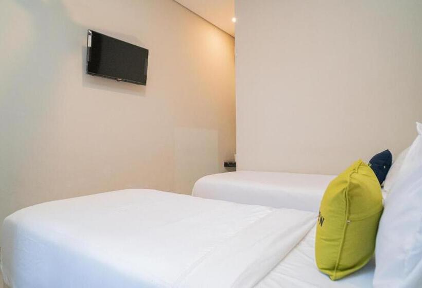 Urbanview Hotel Bubusini Batu By Reddoorz
