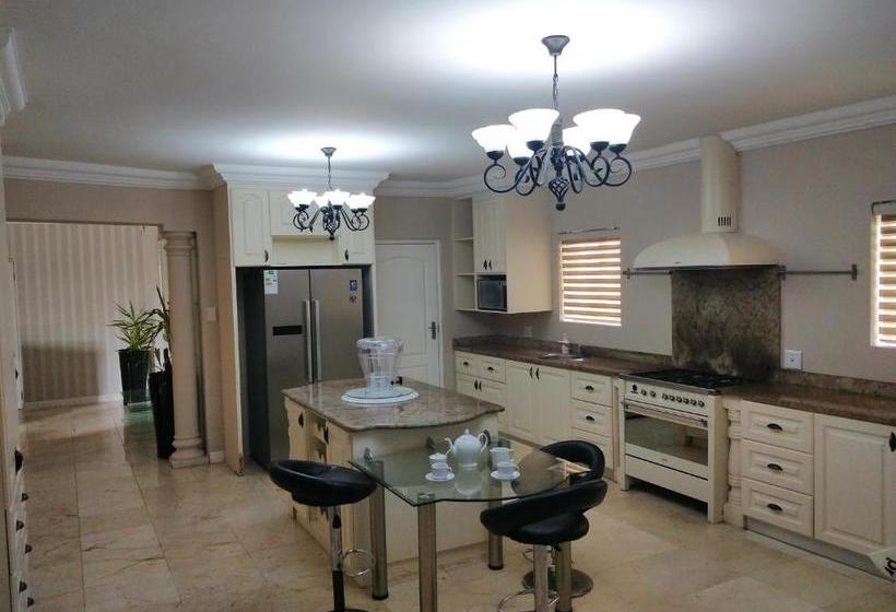 تختخواب و صبحانه Winchester Place