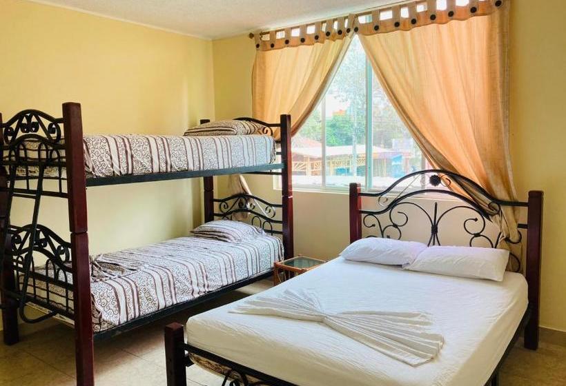 هتل Mulata Del Pacifico