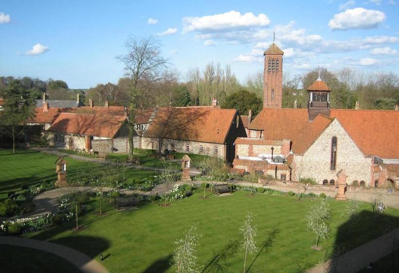فندق The Shrine Of Our Lady Of Walsingham
