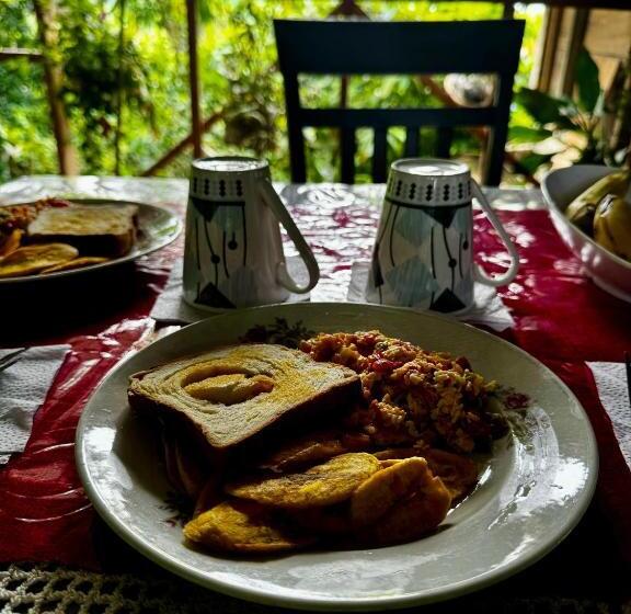 پانسیون Maiku Amazonas