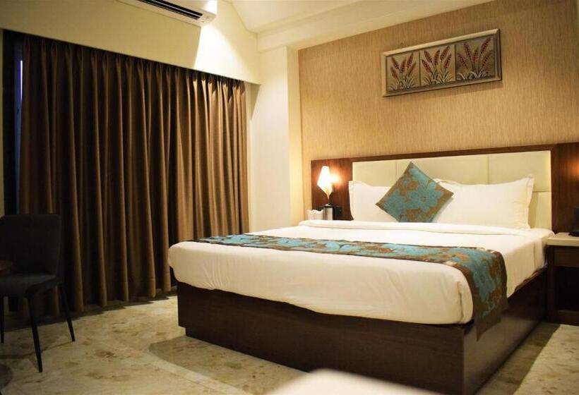 فندق The Grand, Chittorgarh