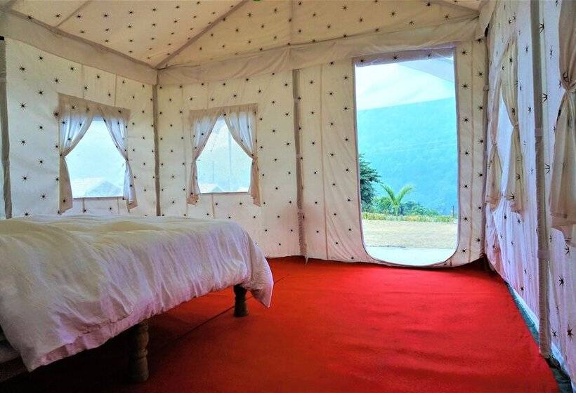 渡假胜地  Corbett Hunters