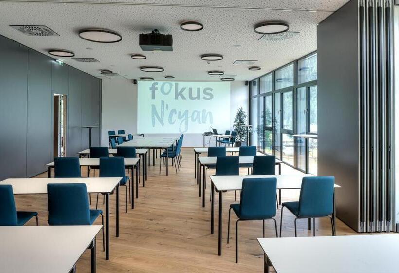 Отель Fokus
