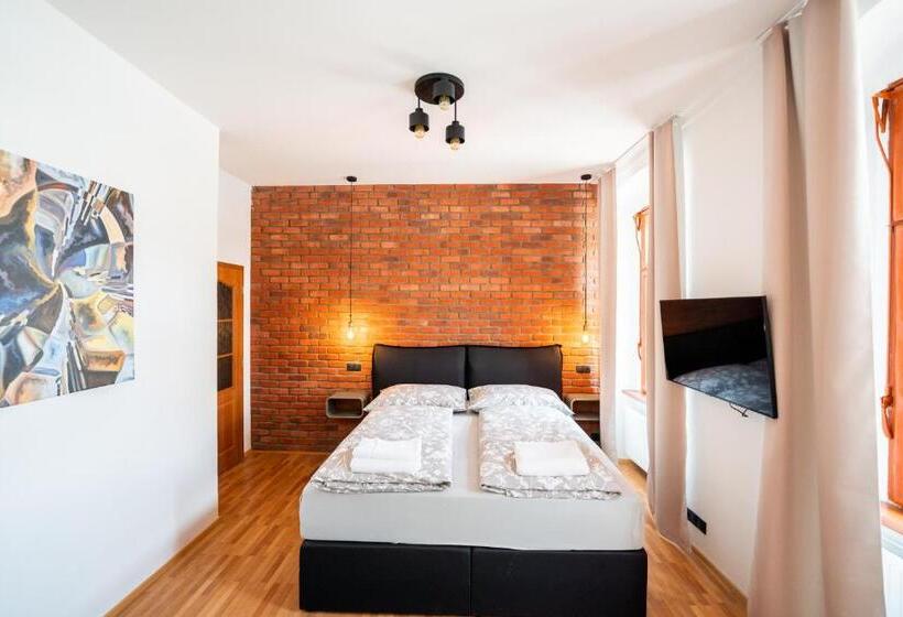 هتل Jez&spi Sušice