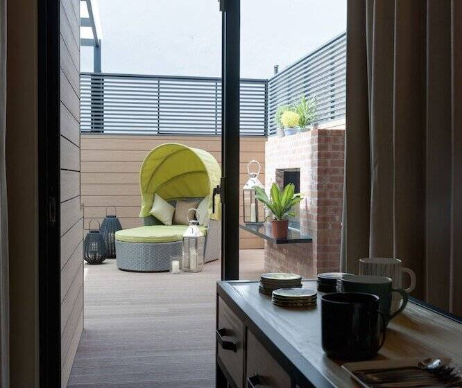 هاستل Pod Labo 家庭多人高cp 四人起