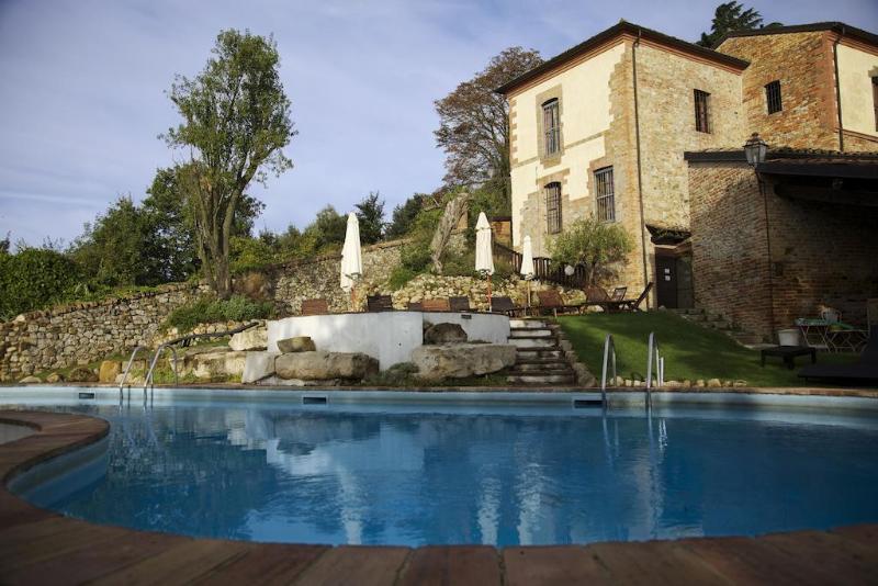 هتل Antico Borgo Di Tabiano Castello Relais De Charme