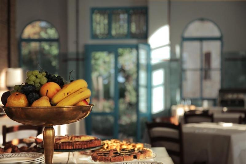 هتل Antico Borgo Di Tabiano Castello Relais De Charme