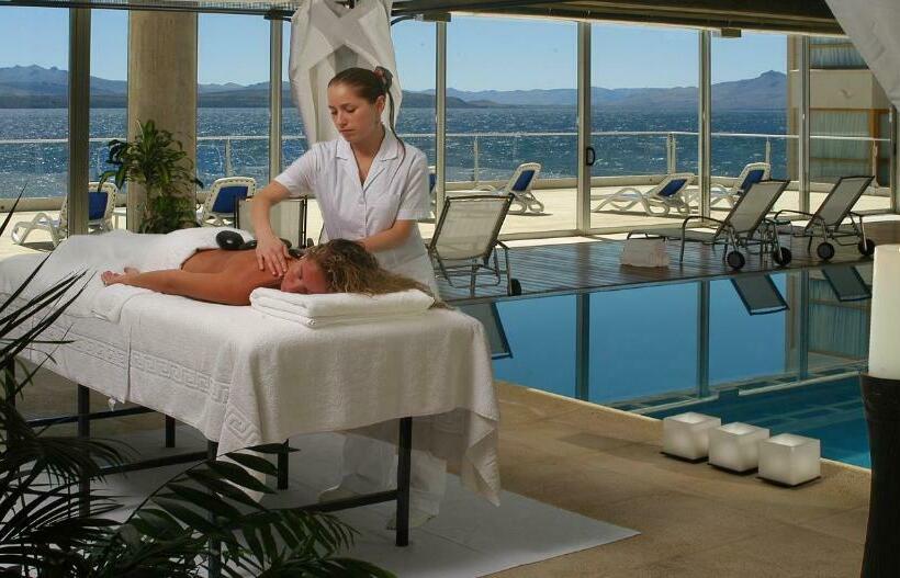 Cacique Inacayal Lake Hotel & Spa