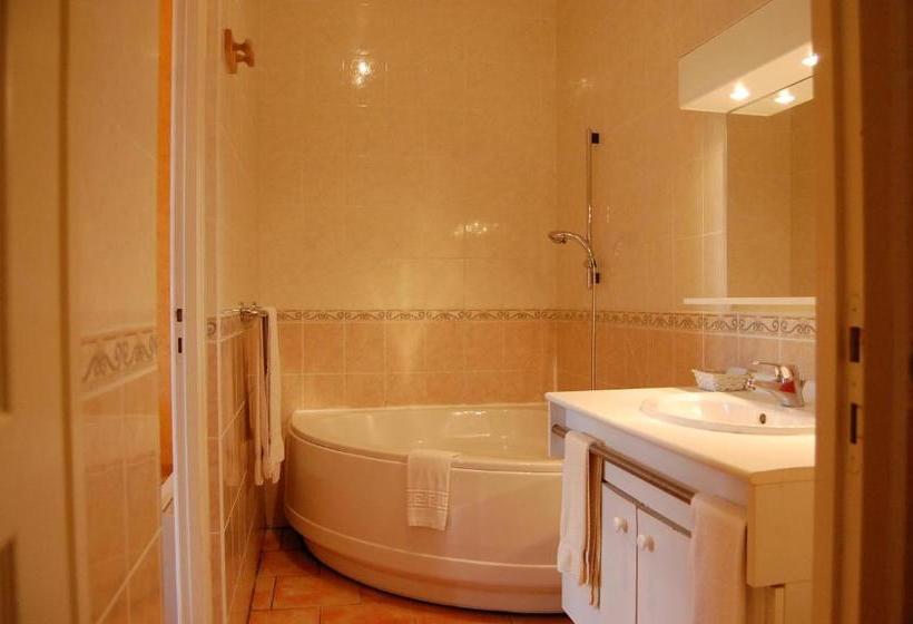 酒店 Hôtel Du Château De Quinéville