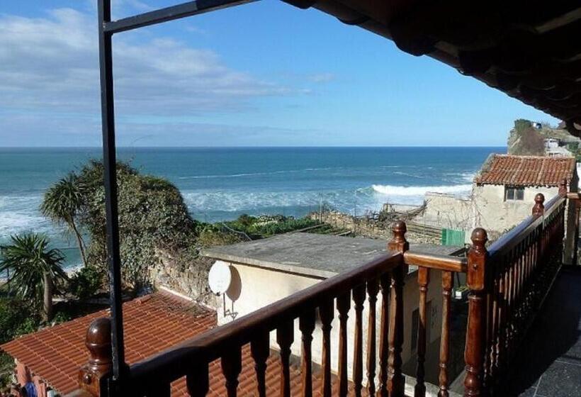 هتل Itxas Gain Getaria