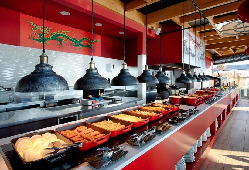 בית מלון כפרי Lyttos Beach