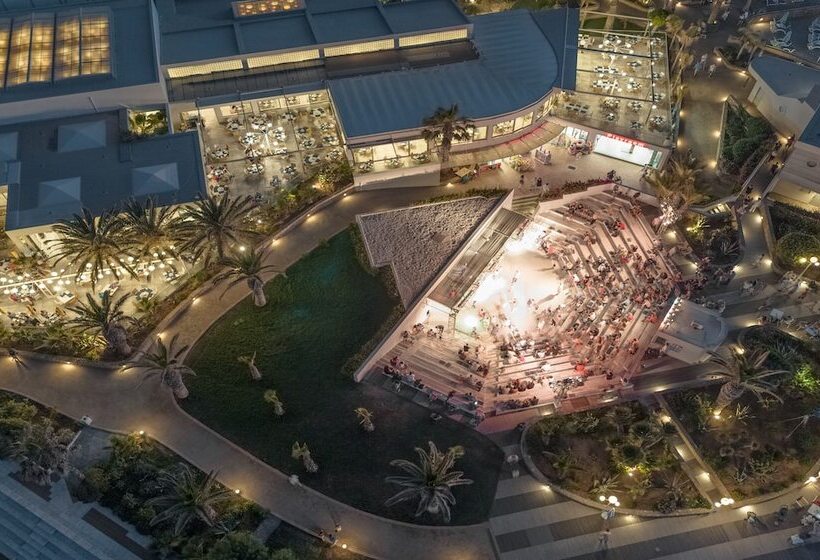 בית מלון כפרי Lyttos Beach