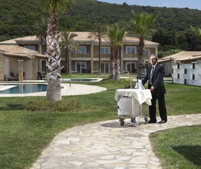 ホテル Olympia Golden Beach Resort & Spa