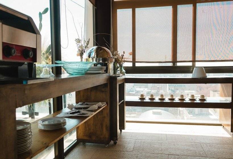 هتل Premium Tower Suites