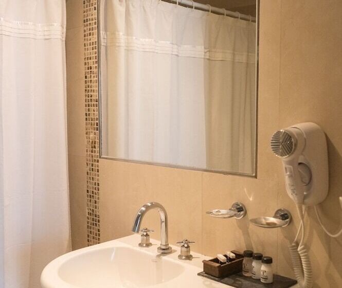 هتل Premium Tower Suites