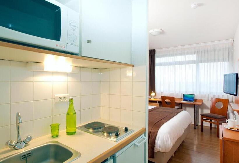 Отель Séjours & Affaires Rennes De Bretagne