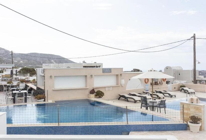 هتل Hiraeth Santorini