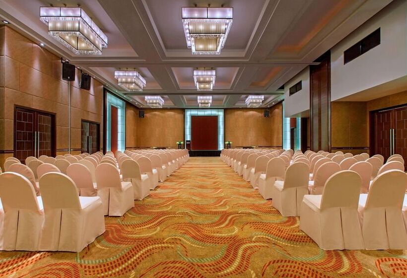 هتل The Westin Langkawi Resort & Spa