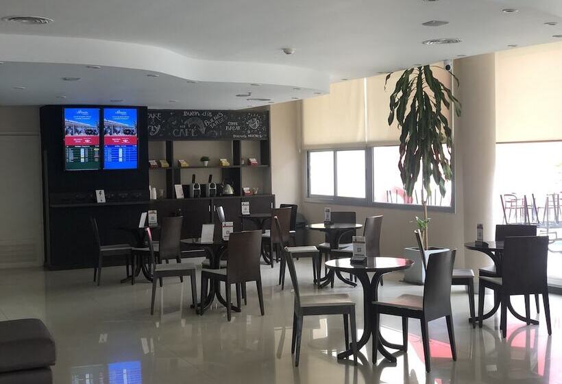 Quórum Cordoba Hotel   Resort Urbano