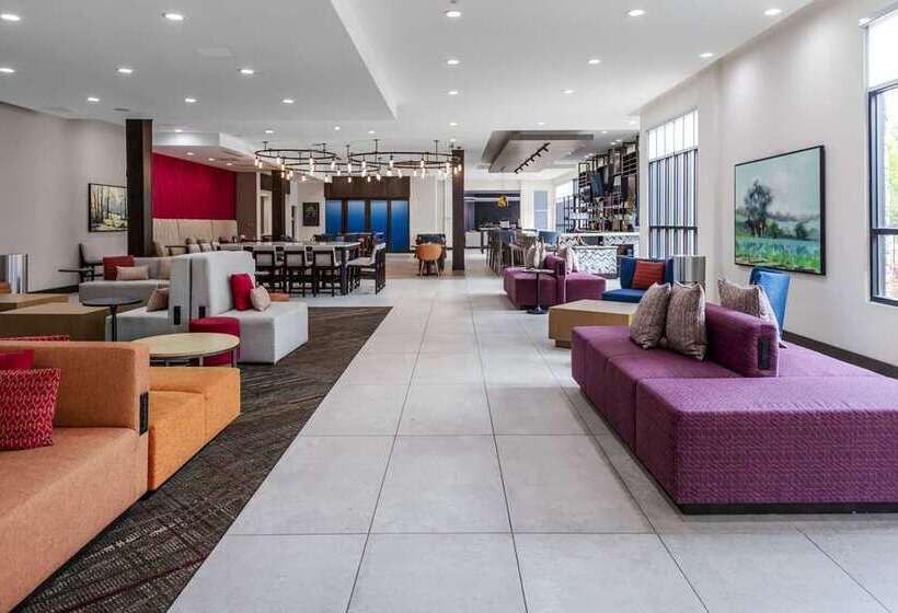 فندق Hilton Garden Inn Detroit Utica