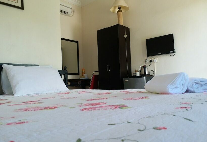 هتل Idaman Guest House