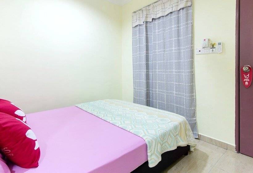 هتل Kampung Guest House   Hostel