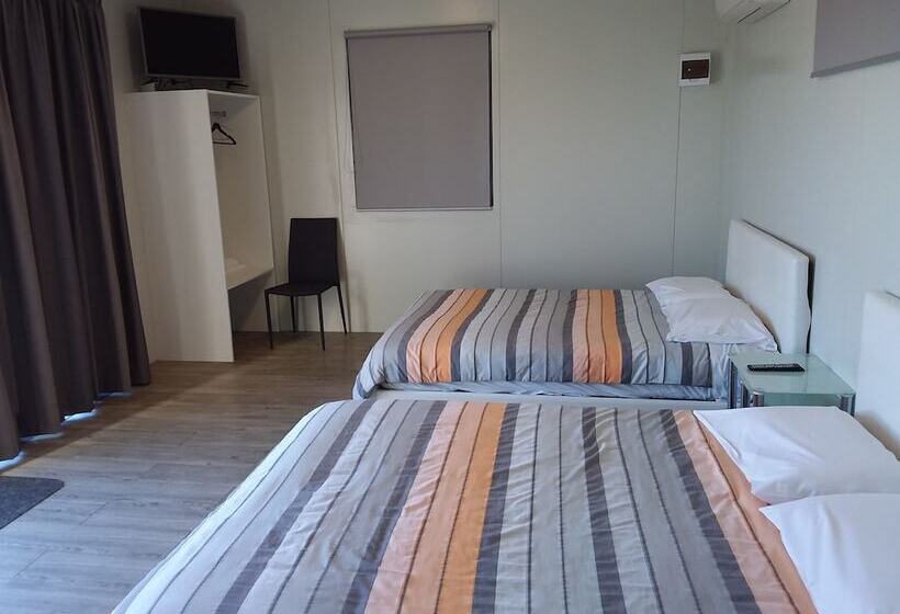 酒店 Pine Lake View Lodge
