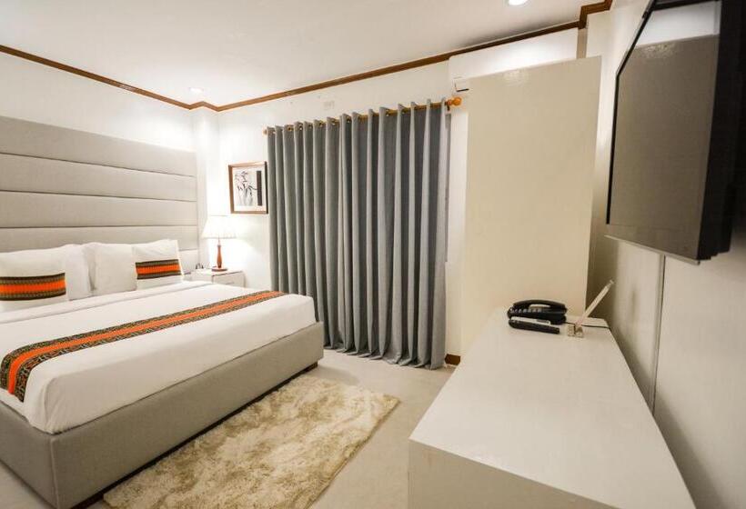 בית מלון כפרי Sur Beach Resort Boracay