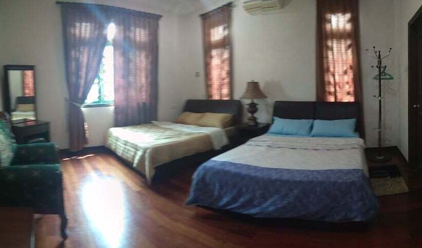 هتل Villa Shamir Near Klia
