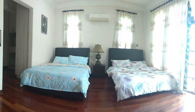 هتل Villa Shamir Near Klia