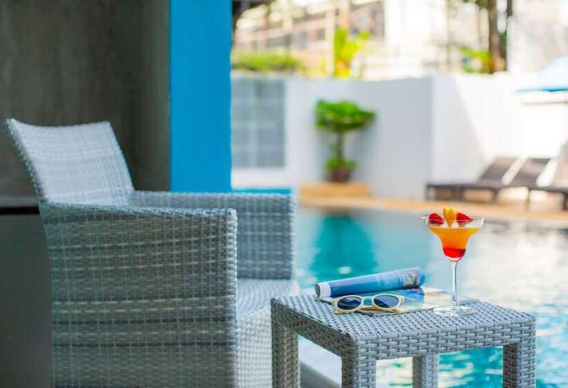 استراحتگاه Blue Tara Hotel Krabi Ao Nang