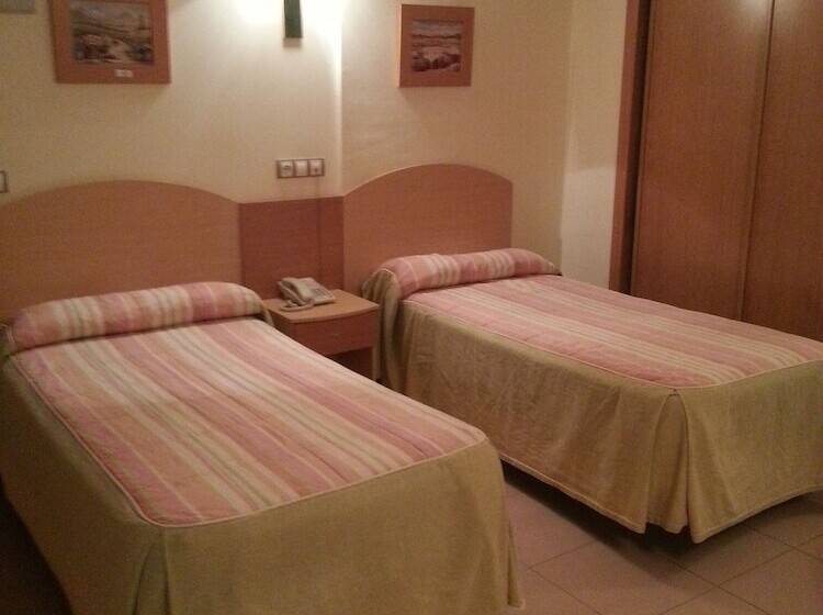 Hostal El Arco