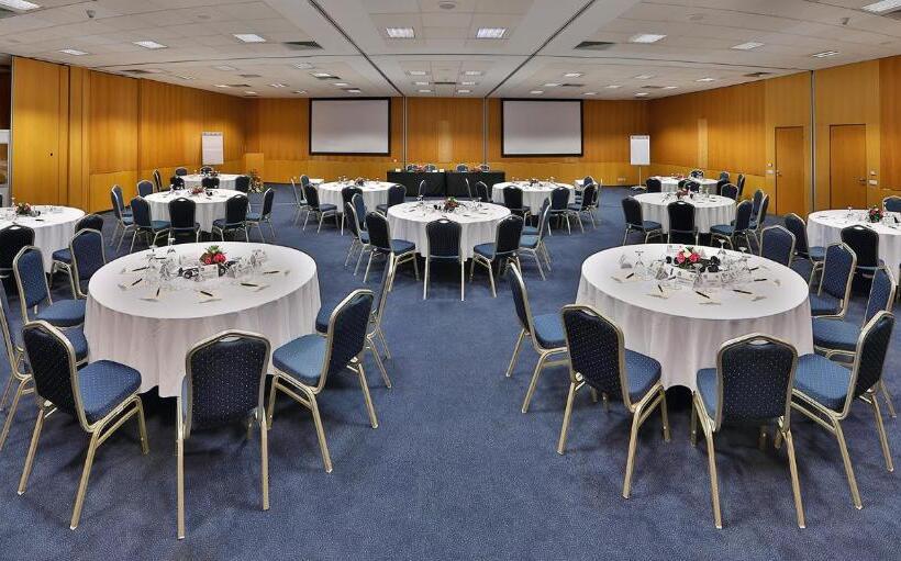 هتل L  Amphitrite Palace Resort & Spa