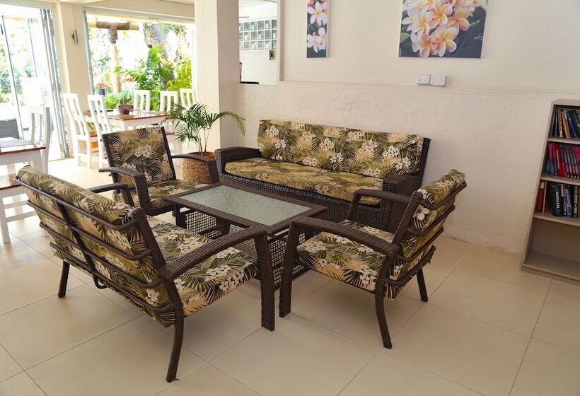 Hotel Aquarius On The Beach