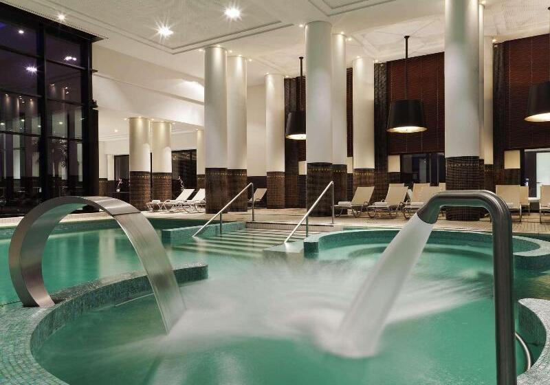 ホテル Hôtel Barrière Le Grand Hôtel Enghien Les Bains