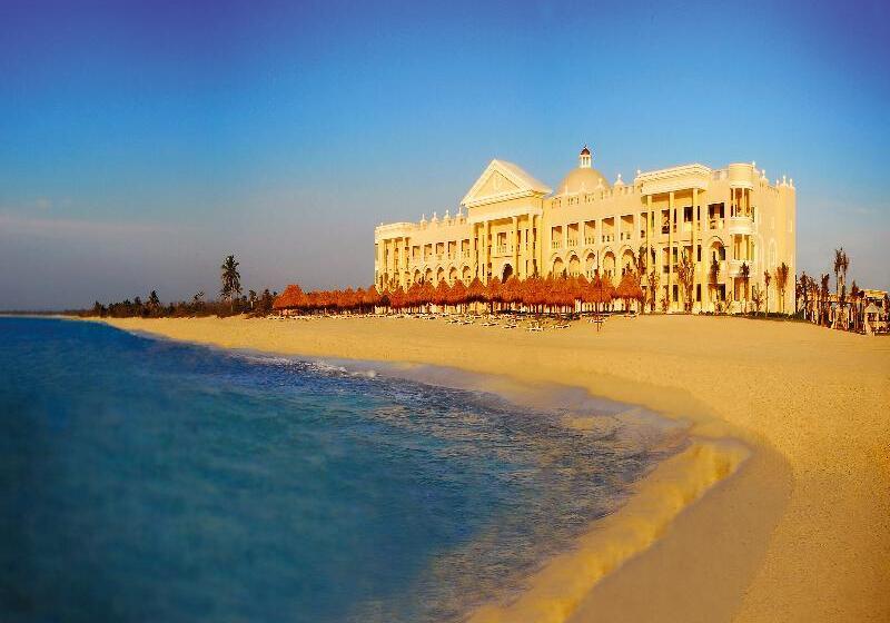 בית מלון כפרי JOIA Paraíso by Iberostar - Adults Only