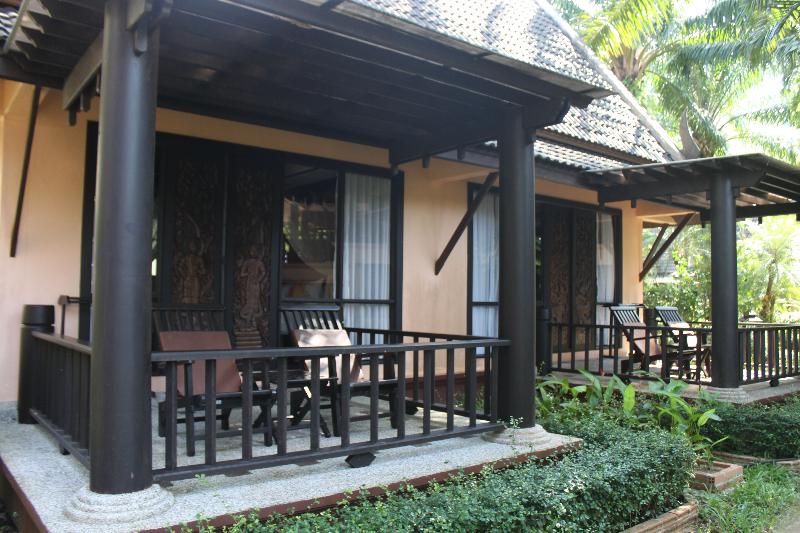 هتل Khaolak Palm Beach Resort