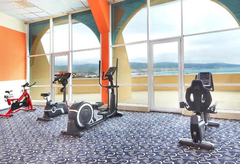Planeta Hotel & Aquapark Free Beach Access   Ultra All Inclusive