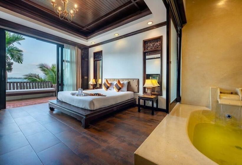 هتل Racha Kiri Resort And Spa Khanom