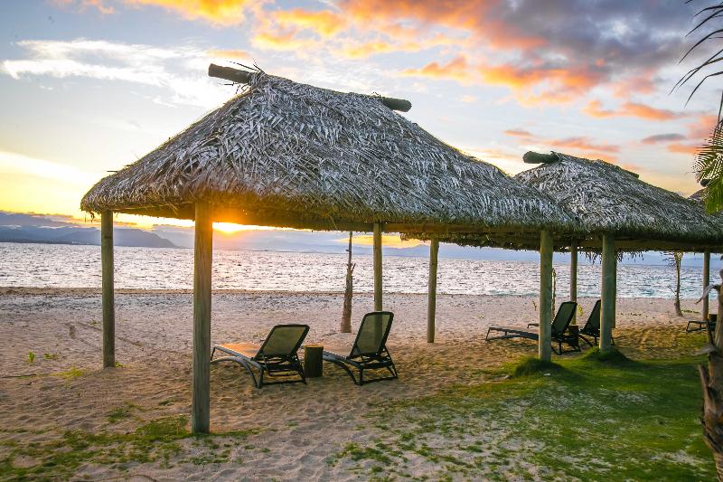 هتل Serenity Island Resort