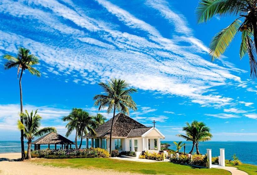 هتل Sheraton Fiji Golf & Beach Resort