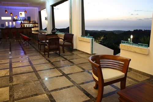 Отель Hillstone Uluwatu Villa