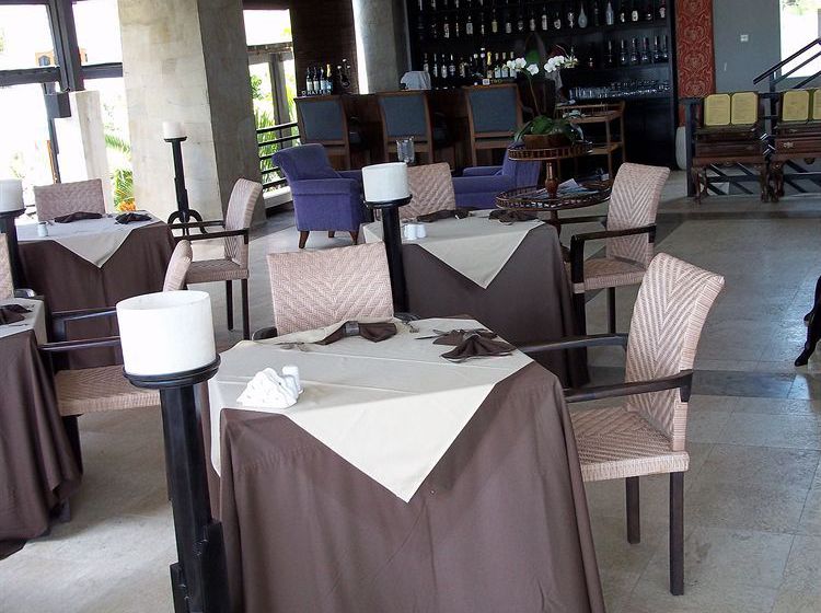 호텔 Hillstone Uluwatu Villa