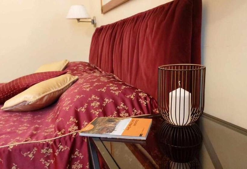 هتل Tornabuoni La Petite Suite