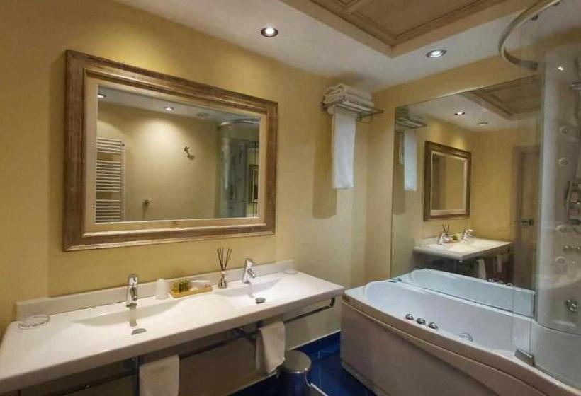 هتل Tornabuoni La Petite Suite